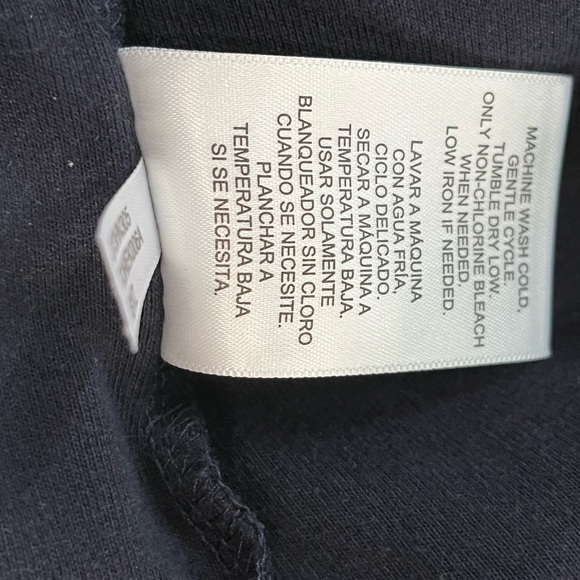 Tommy Hilfiger Classic XL Navy Short Sleeved Tee - Picture 5 of 7